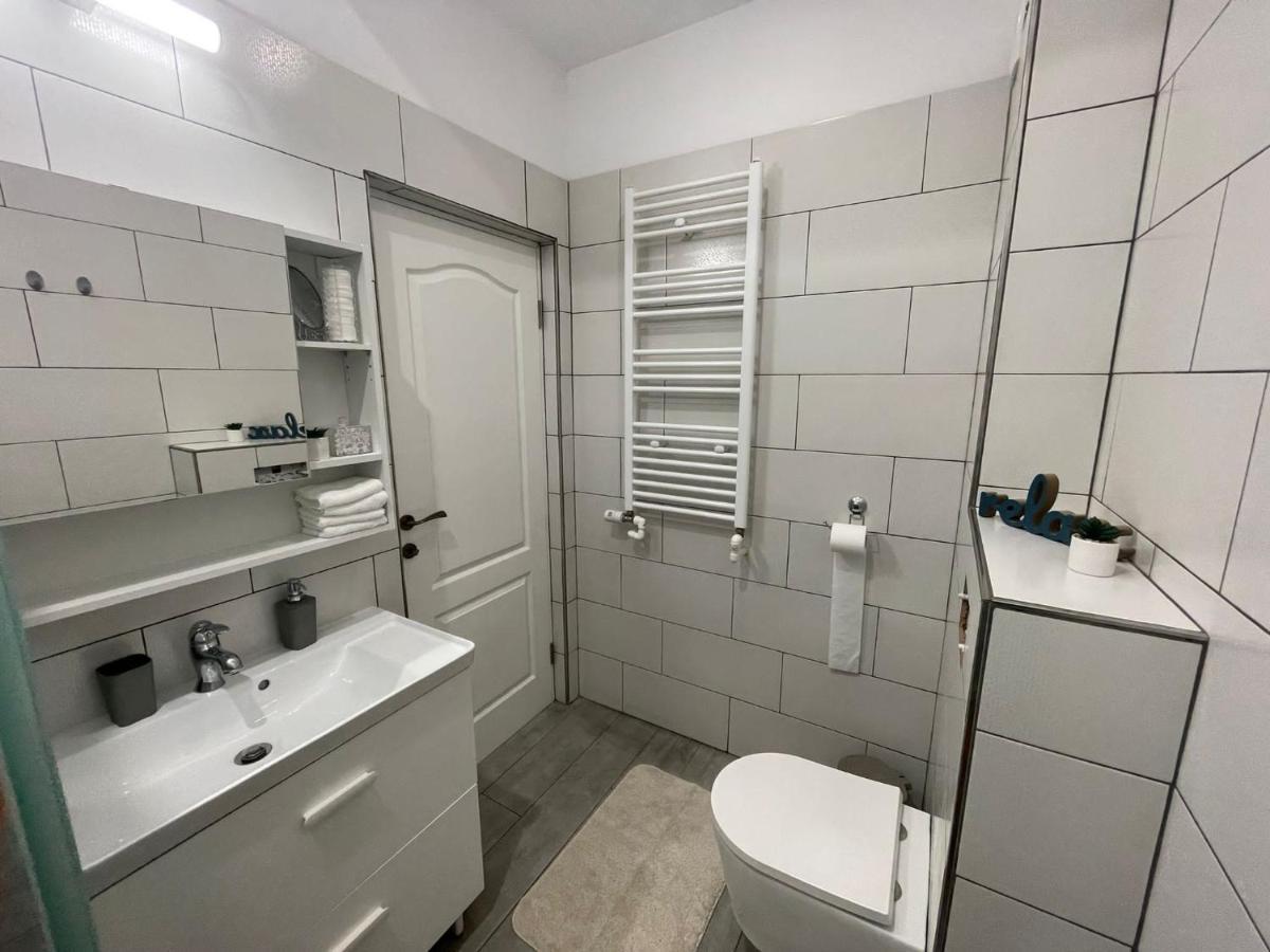 La Oti&Miruna Appartement Năvodari Buitenkant foto