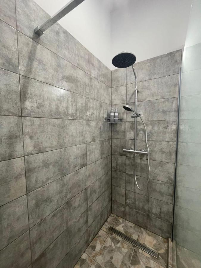 La Oti&Miruna Appartement Năvodari Buitenkant foto