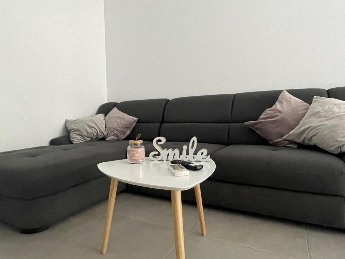 La Oti&Miruna Appartement Năvodari Buitenkant foto