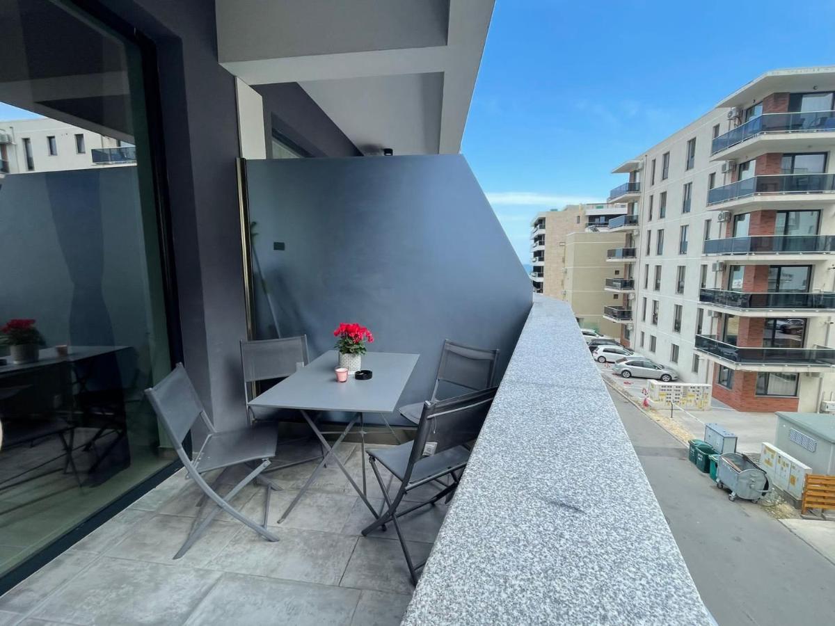 La Oti&Miruna Appartement Năvodari Buitenkant foto